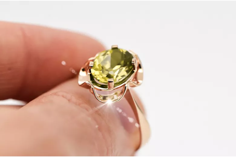 Ring Vintage craft Yellow Peridot Original Vintage 14K Rose Gold vrc206r